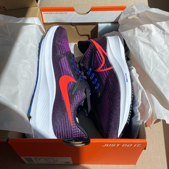 Women’s Nike Air Zoom Pegasus Size 39 / 8.5 NEW - Picture 4 of 5